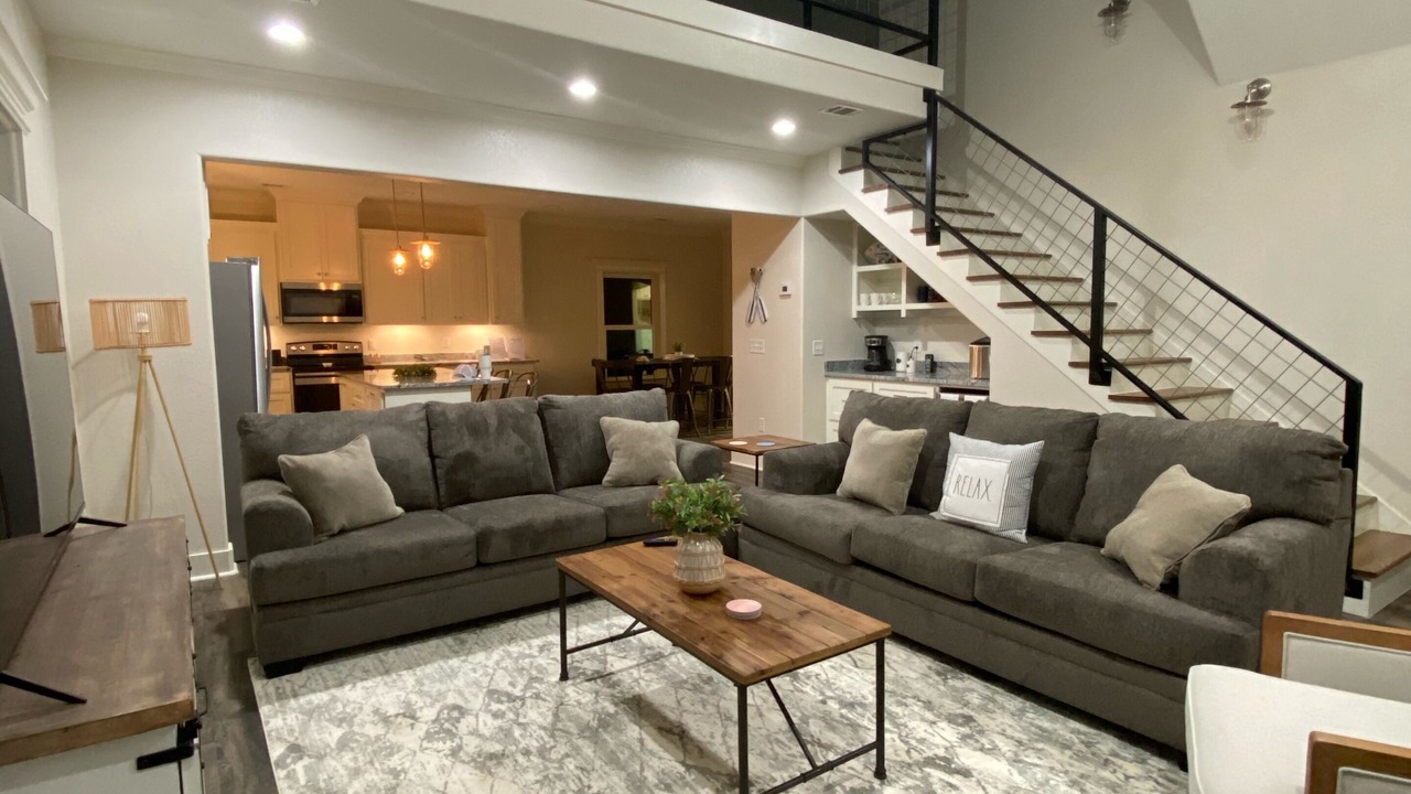 Photo of Livingroom in Zavalla