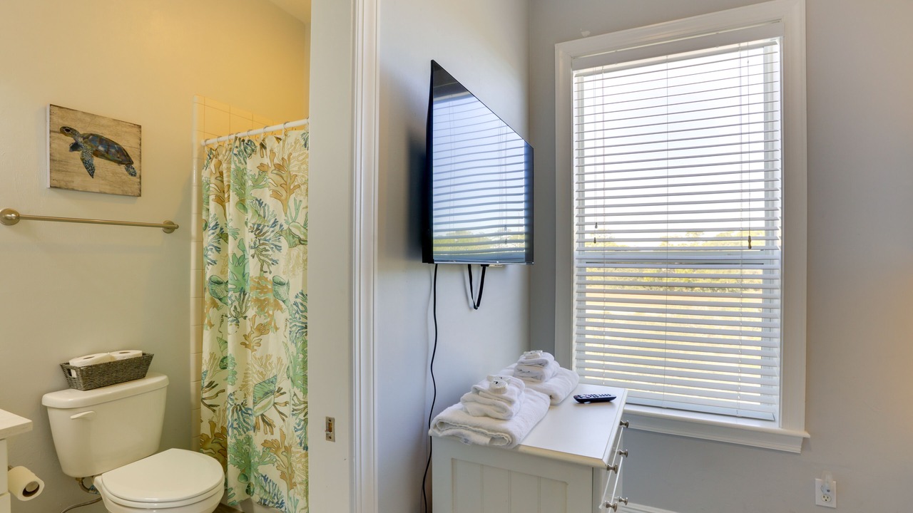 Photo of Bathroom in East End