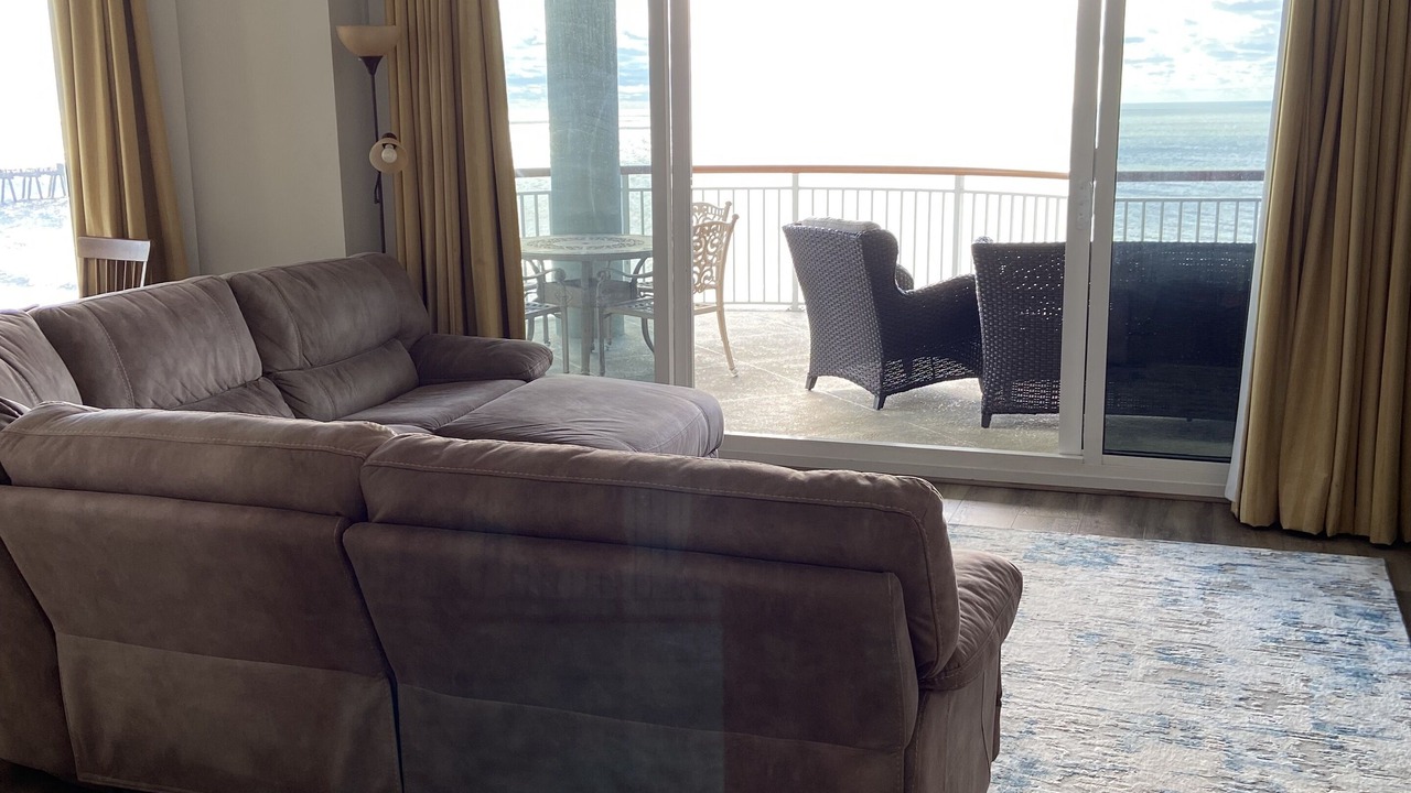 Photo of Livingroom in Navarre Beach