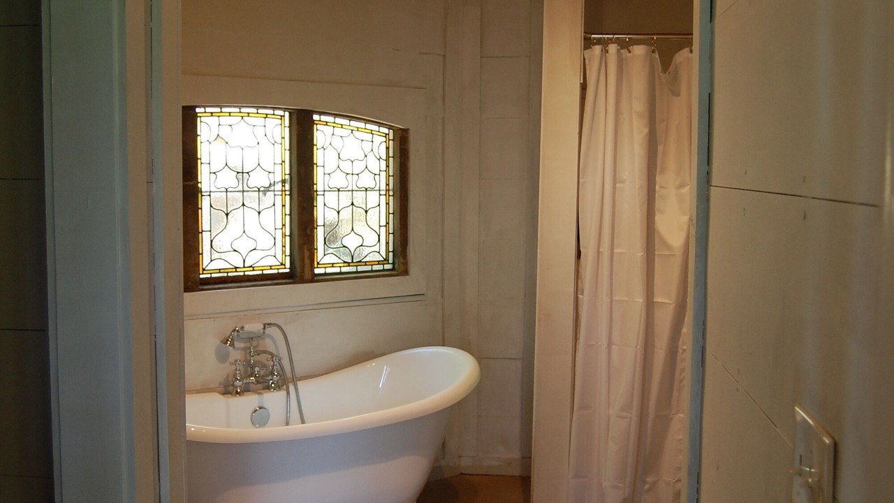 Photo of Bathroom in Fort Payne
