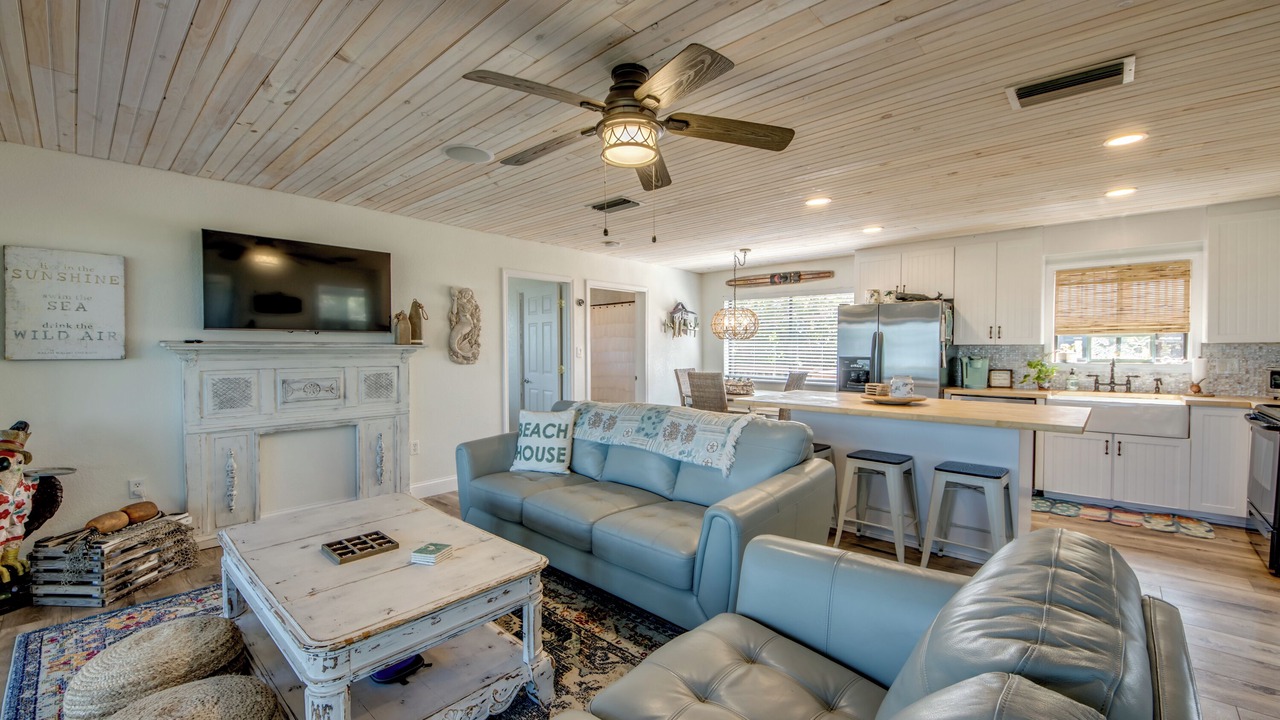 Photo of Livingroom in Placida