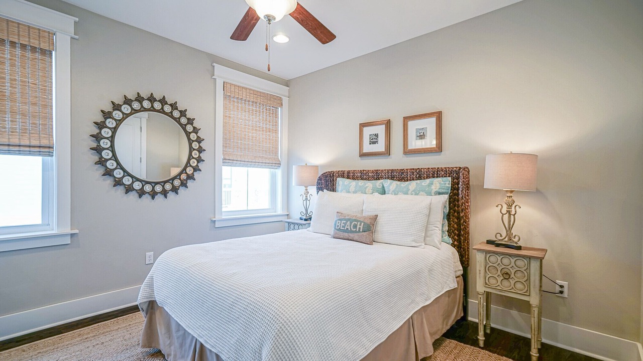 Photo of Bedroom in Santa Rosa Beach