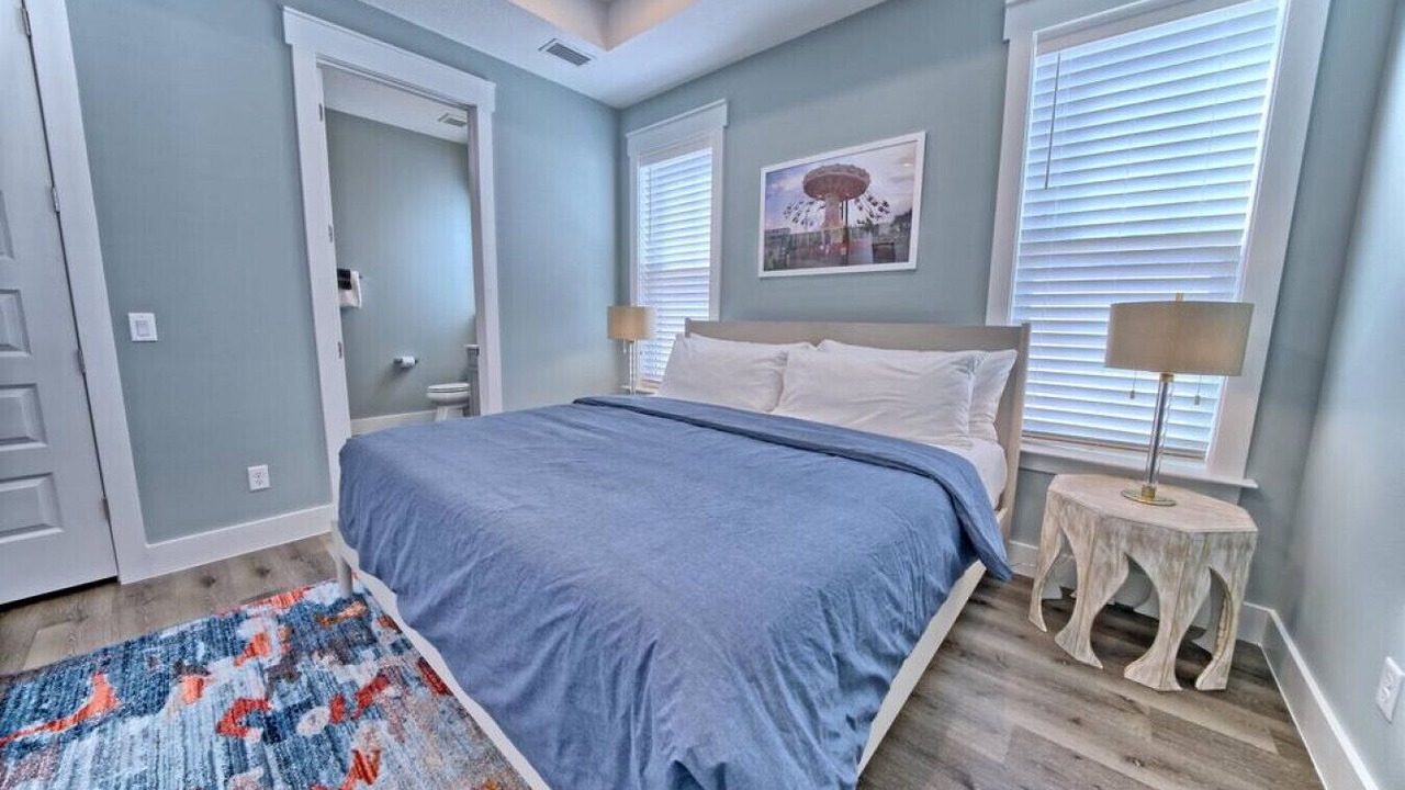 Photo of Bedroom in Miramar Beach