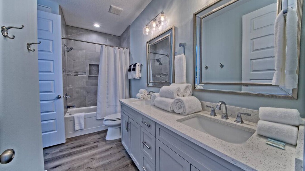 Photo of Bathroom in Miramar Beach