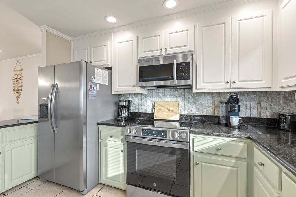 Photo of Kitchen in Gulf Trace