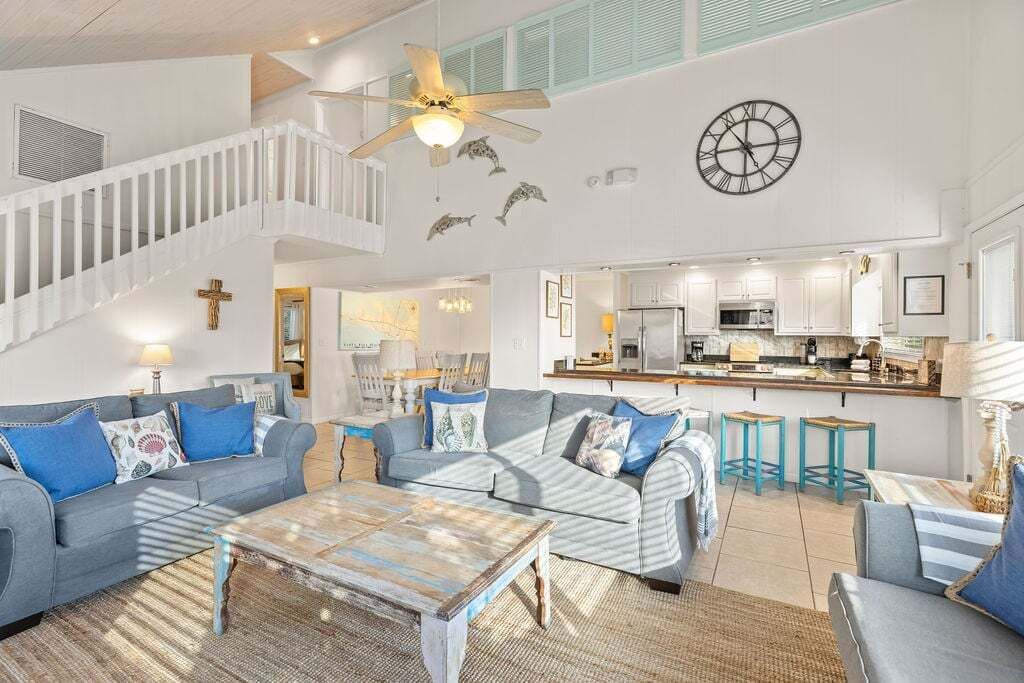 Photo of Livingroom in Gulf Trace