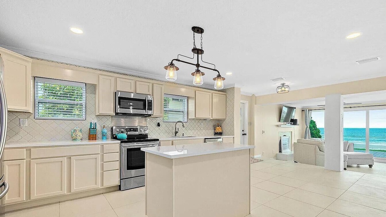 Photo of Kitchen in Daytona Beach Shores