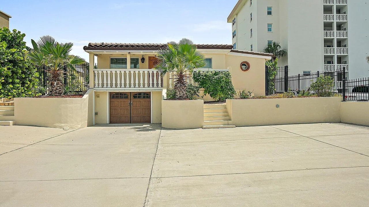 Photo of Outdoor in Daytona Beach Shores