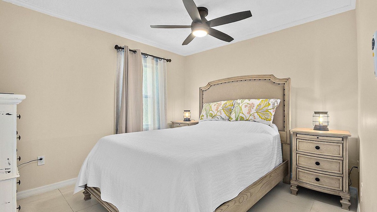 Photo of Bedroom in Daytona Beach Shores