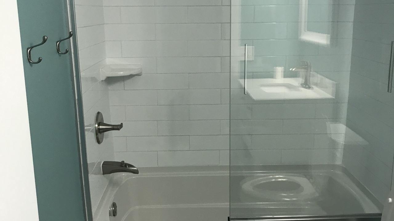 Photo of Bathroom in Thomas Drive