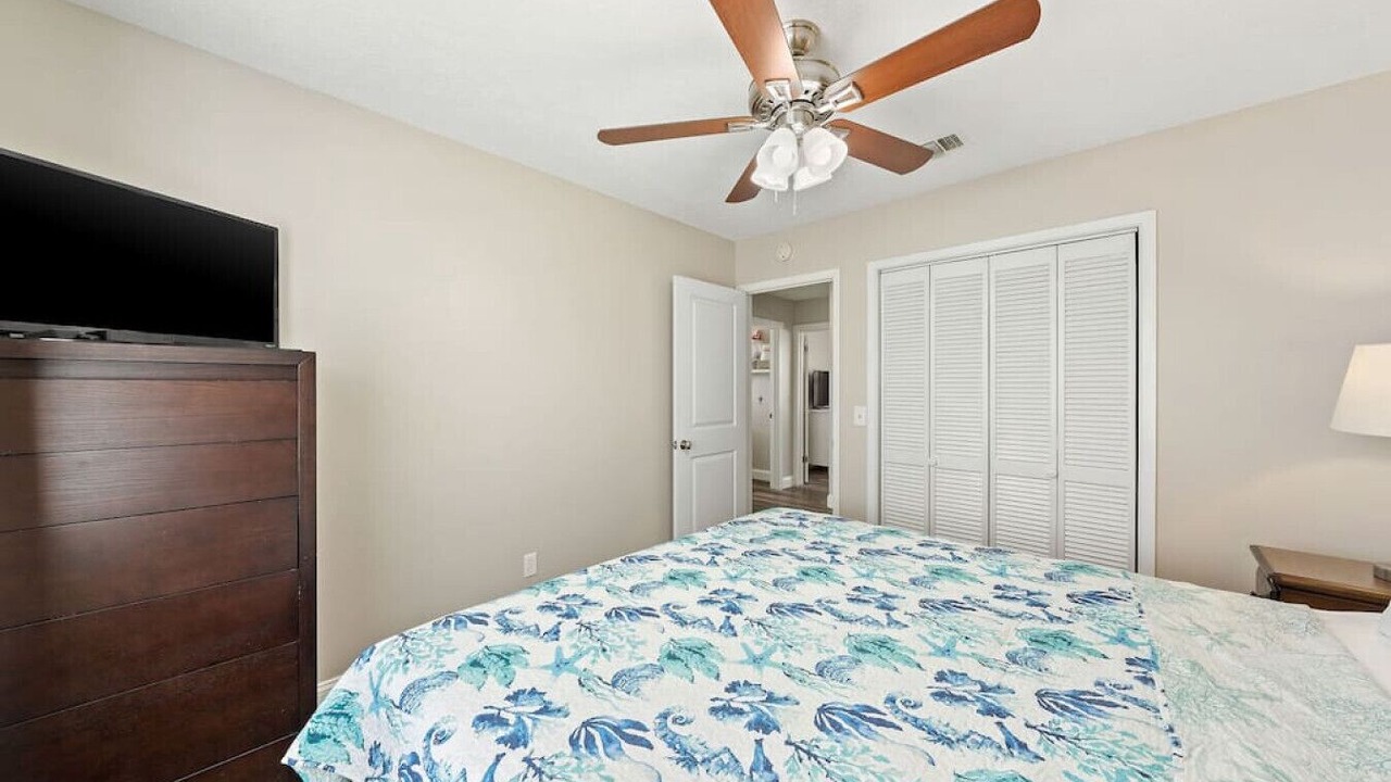 Photo of Bedroom in El Centro Beach