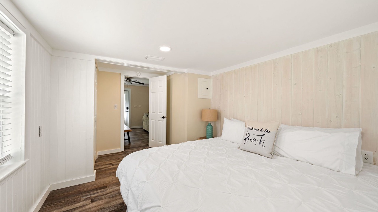 Photo of Bedroom in Bahama Beach