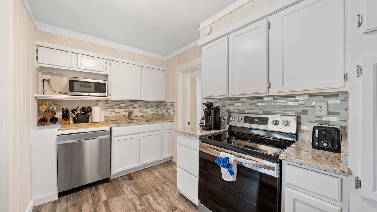 Photo of Kitchen in Bahama Beach