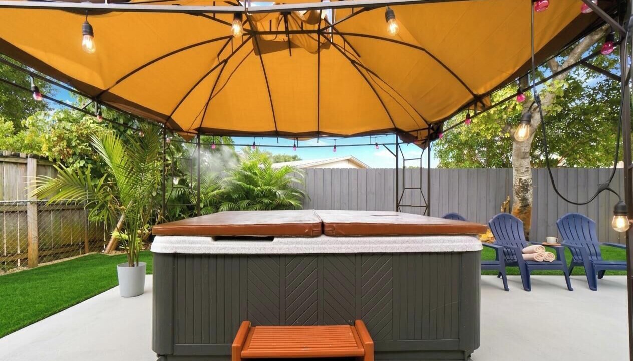 Photo of Patio Balcony in Lauderdale Lakes