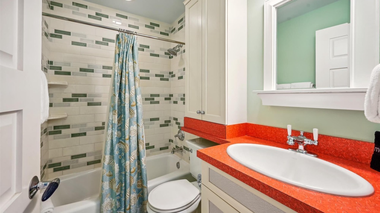 Photo of Bathroom in Holmes Beach
