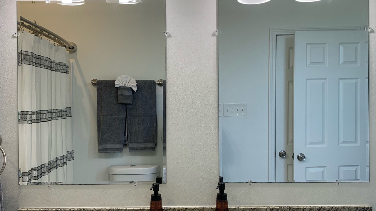 Photo of Bathroom in Saint Claude