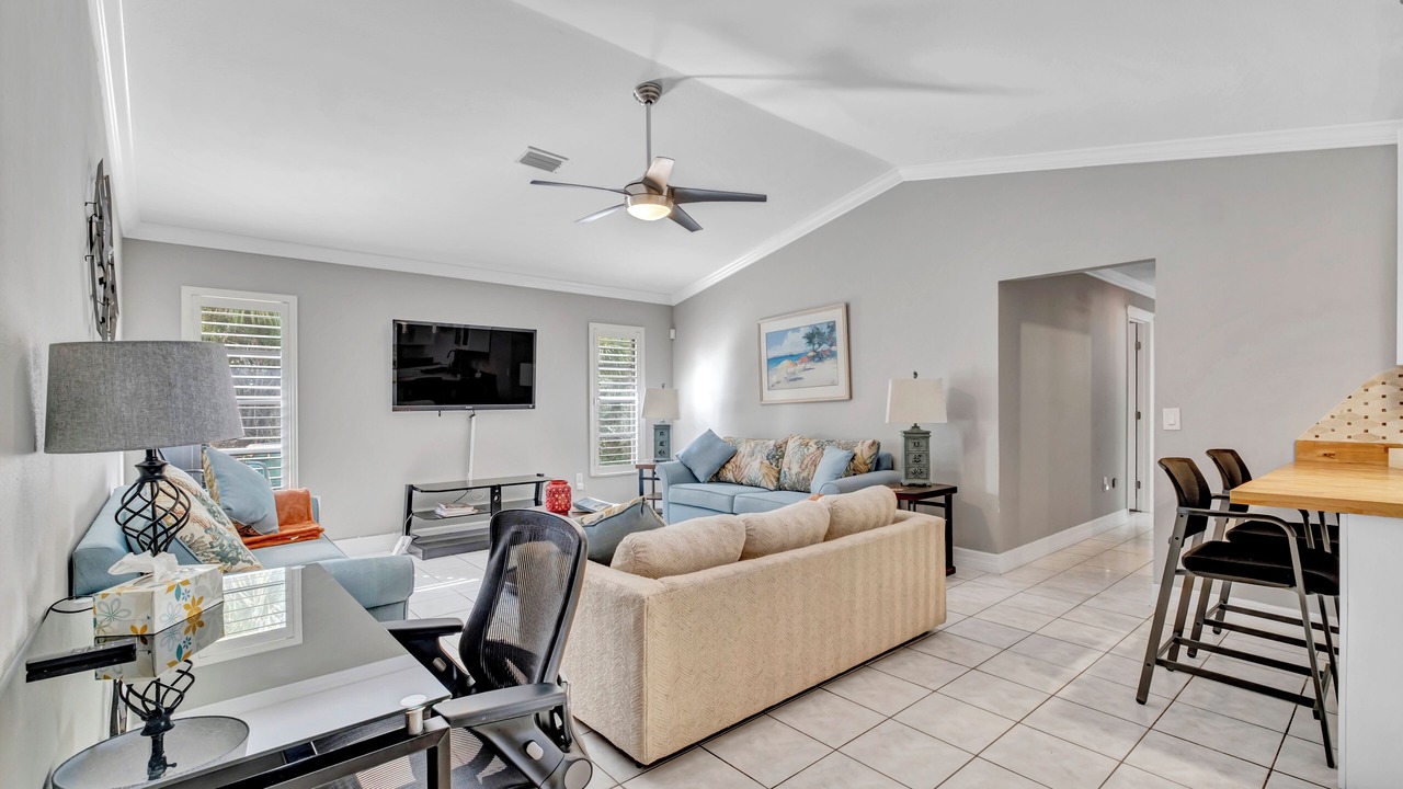 Photo of Livingroom in Murdock