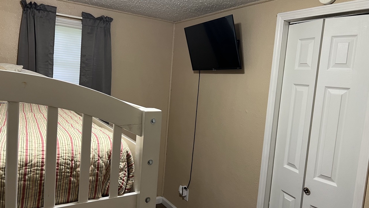 Photo of Bedroom in Apalachicola