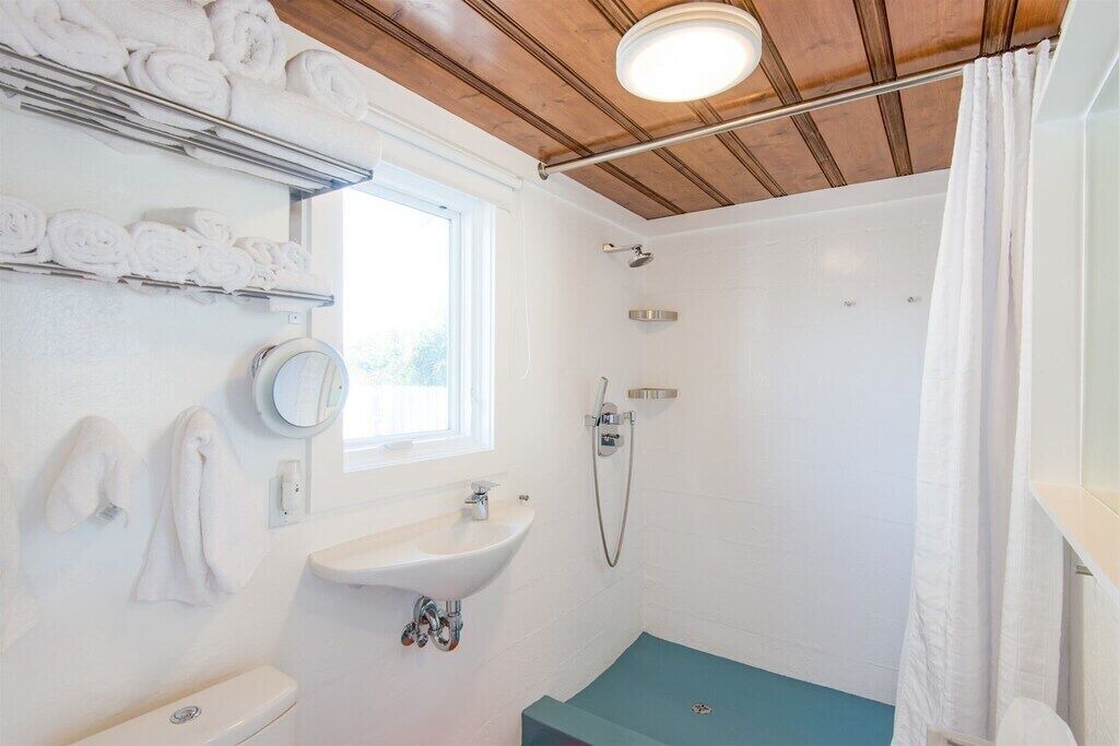 Photo of Bathroom in Laguna Beach