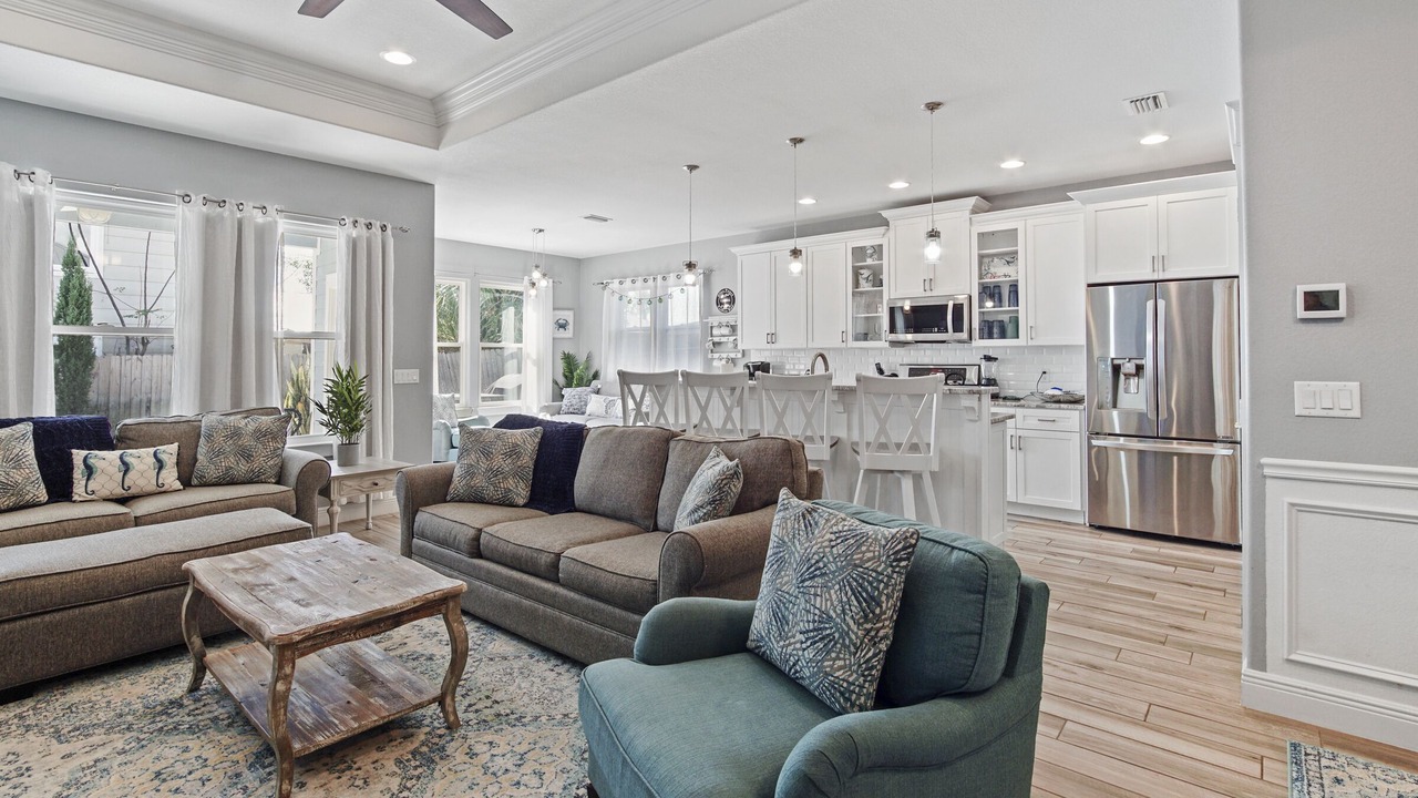 Photo of Livingroom in Kiska Beach