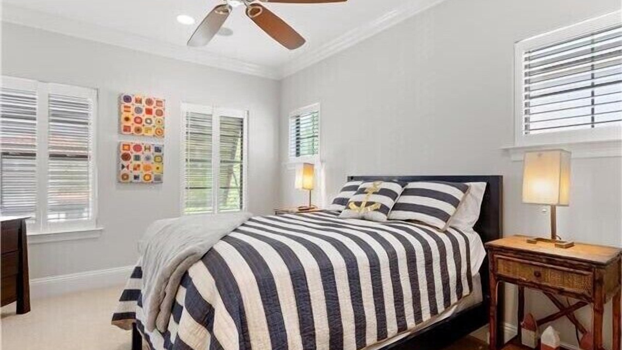 Photo of Bedroom in Villa Lago