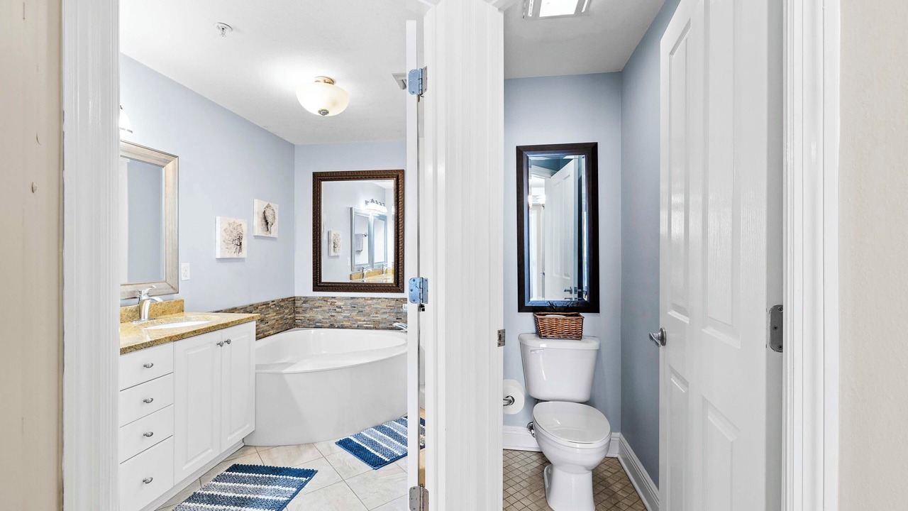 Photo of Bathroom in Miramar Beach