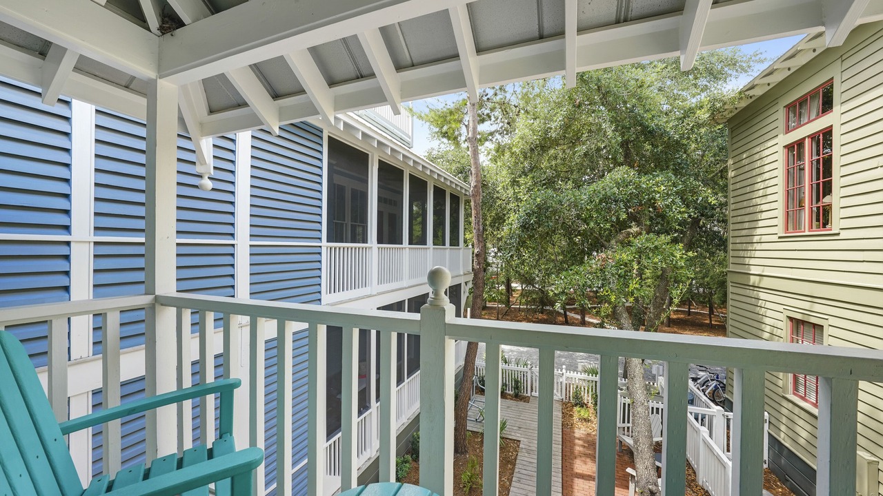 Photo of Patio Balcony in Seaside
