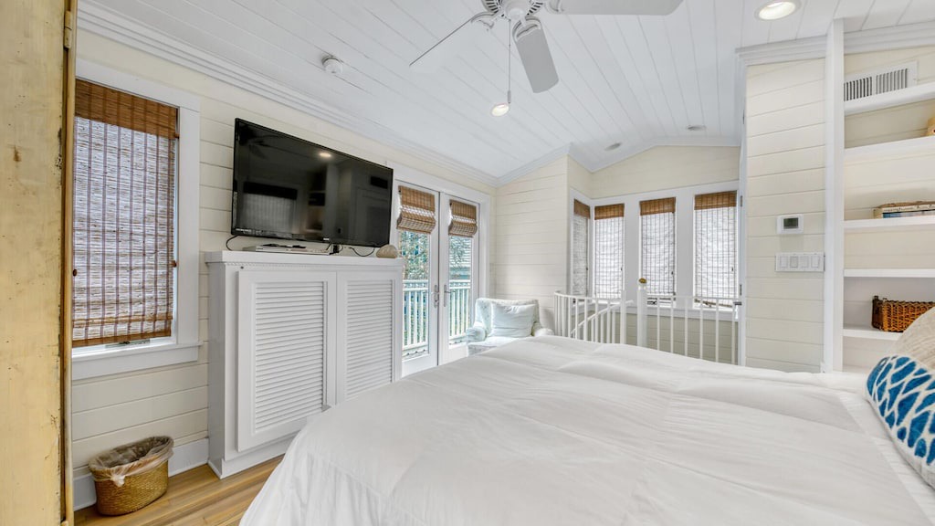 Photo of Bedroom in Seaside