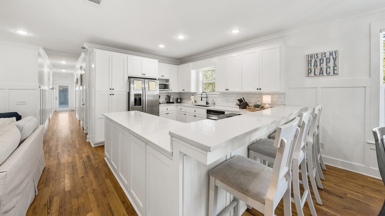 Photo of Kitchen in White's Gulfview