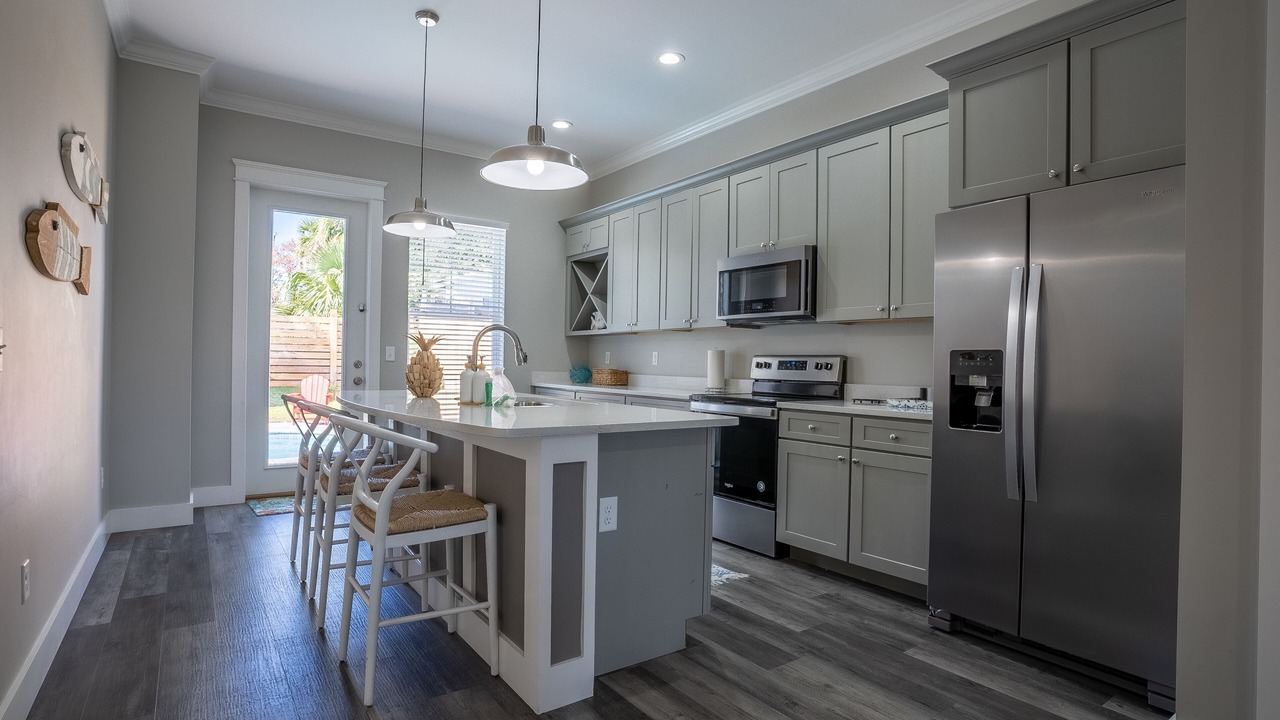 Photo of Kitchen in Laguna Beach Estates