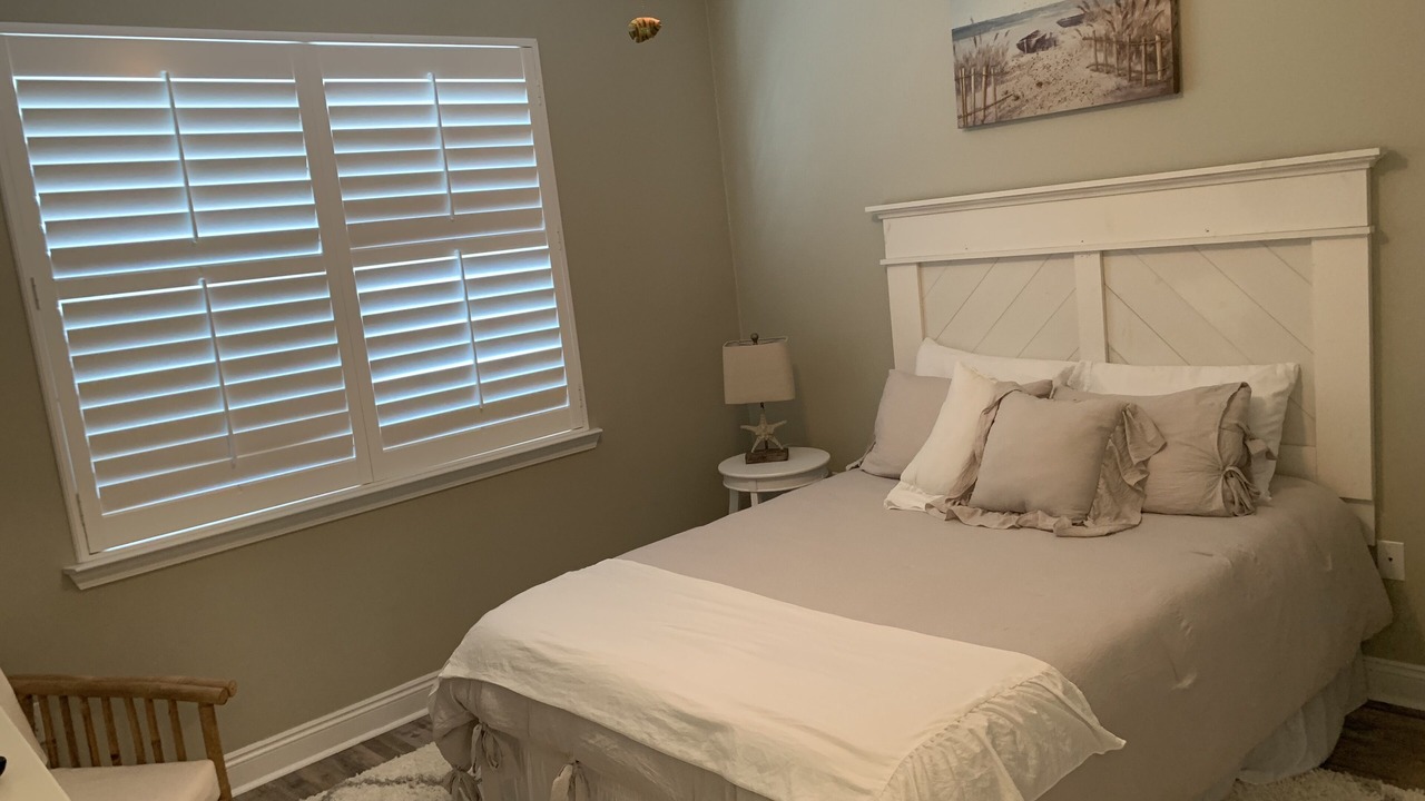 Photo of Bedroom in Mexico Beach
