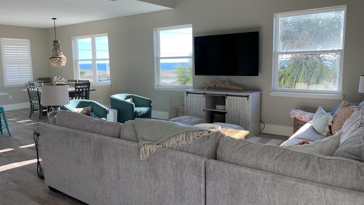 Photo of Livingroom in Mexico Beach
