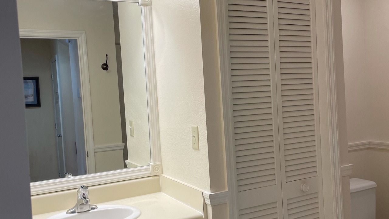 Photo of Bathroom in East End