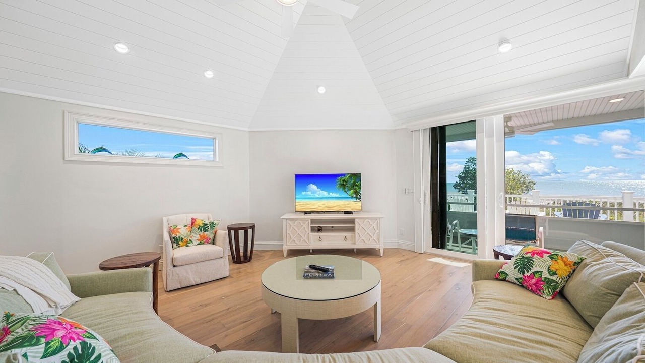 Photo of Livingroom in Sanibel