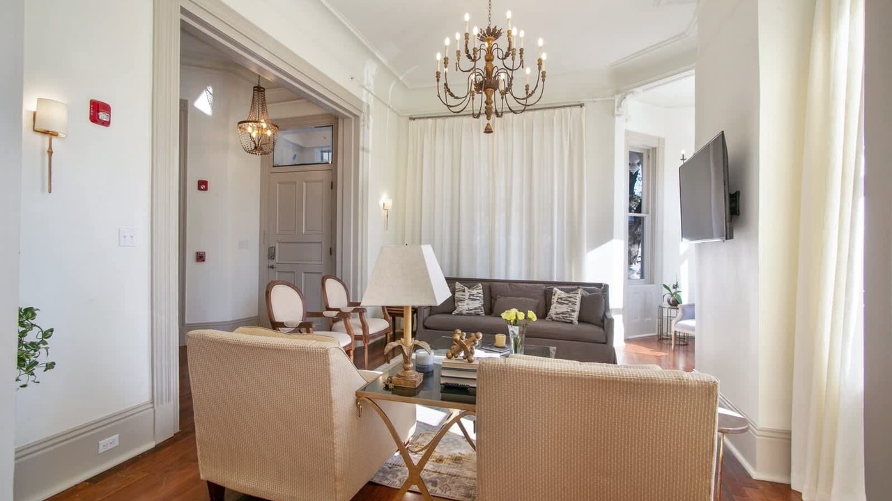 Photo of Bedroom in Tulane - Gravier