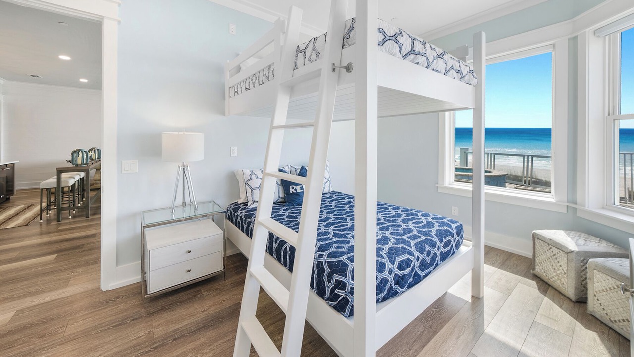 Photo of Bedroom in Hollywood Beach