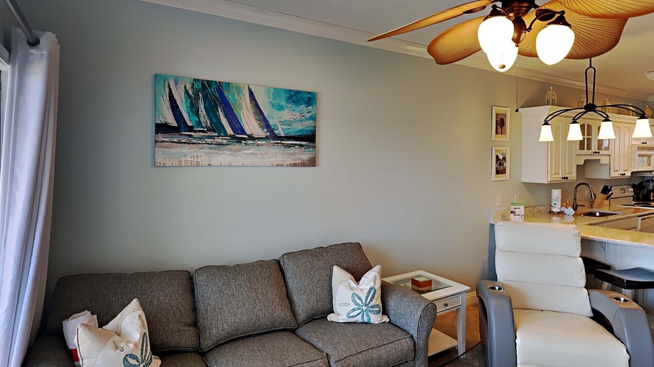 Photo of Livingroom in Pensacola Beach