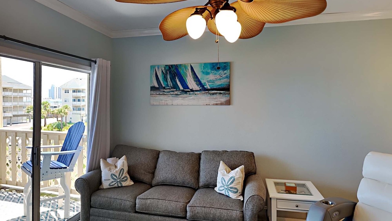 Photo of Livingroom in Pensacola Beach