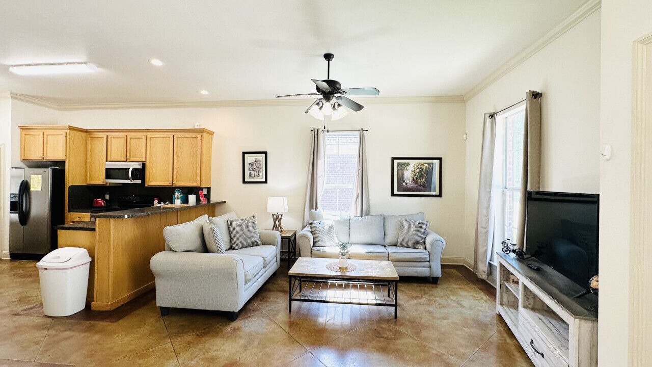 Photo of Livingroom in Pine Grove