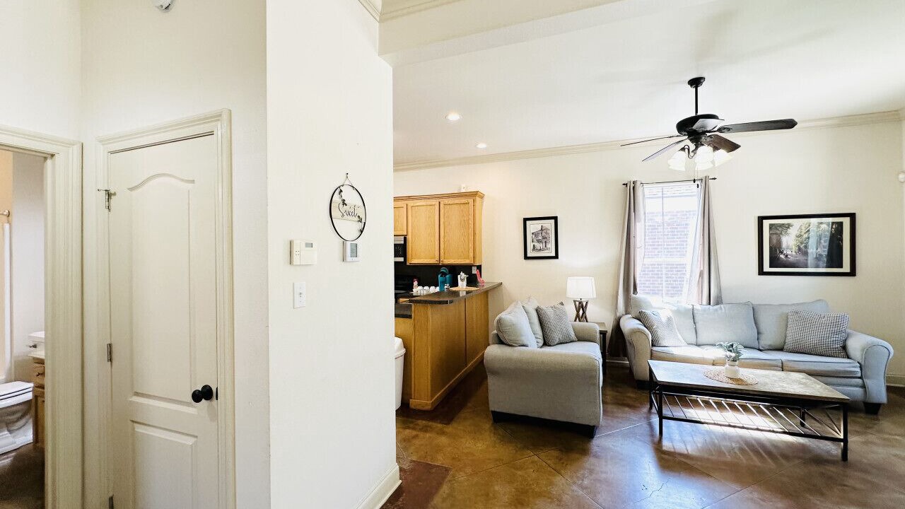 Photo of Livingroom in Pine Grove