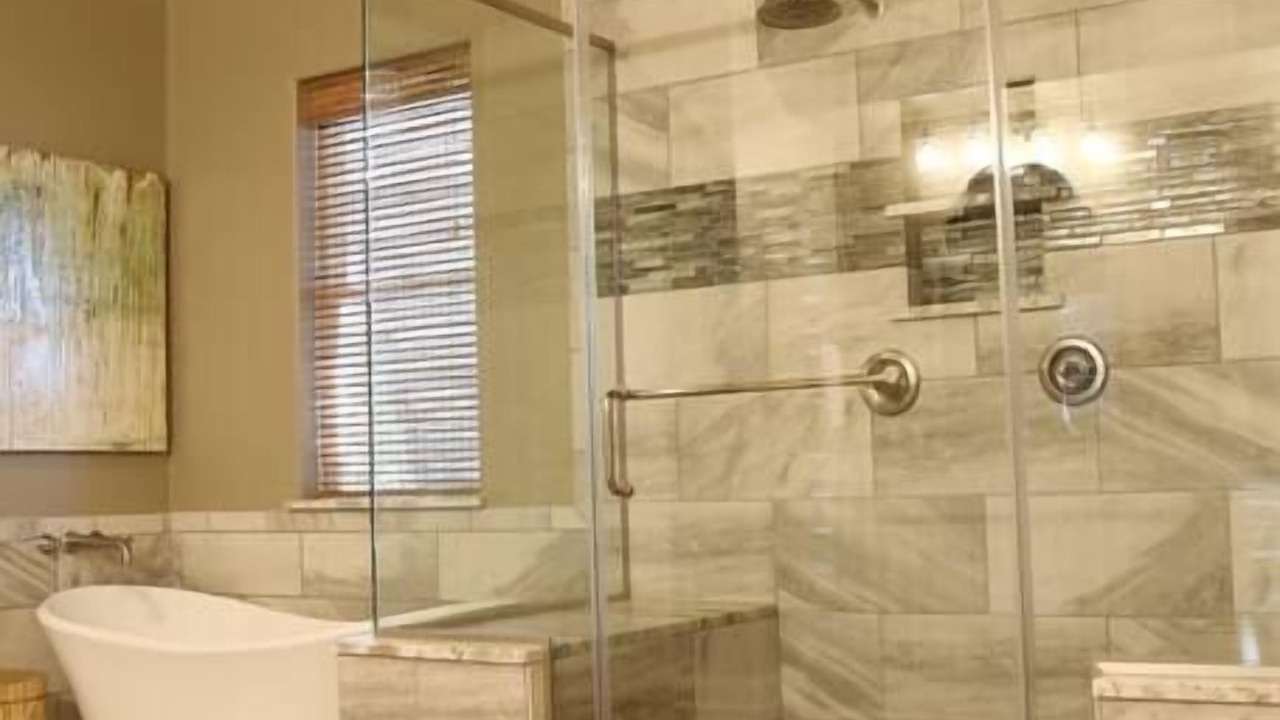 Photo of Bathroom in Dauphin Island