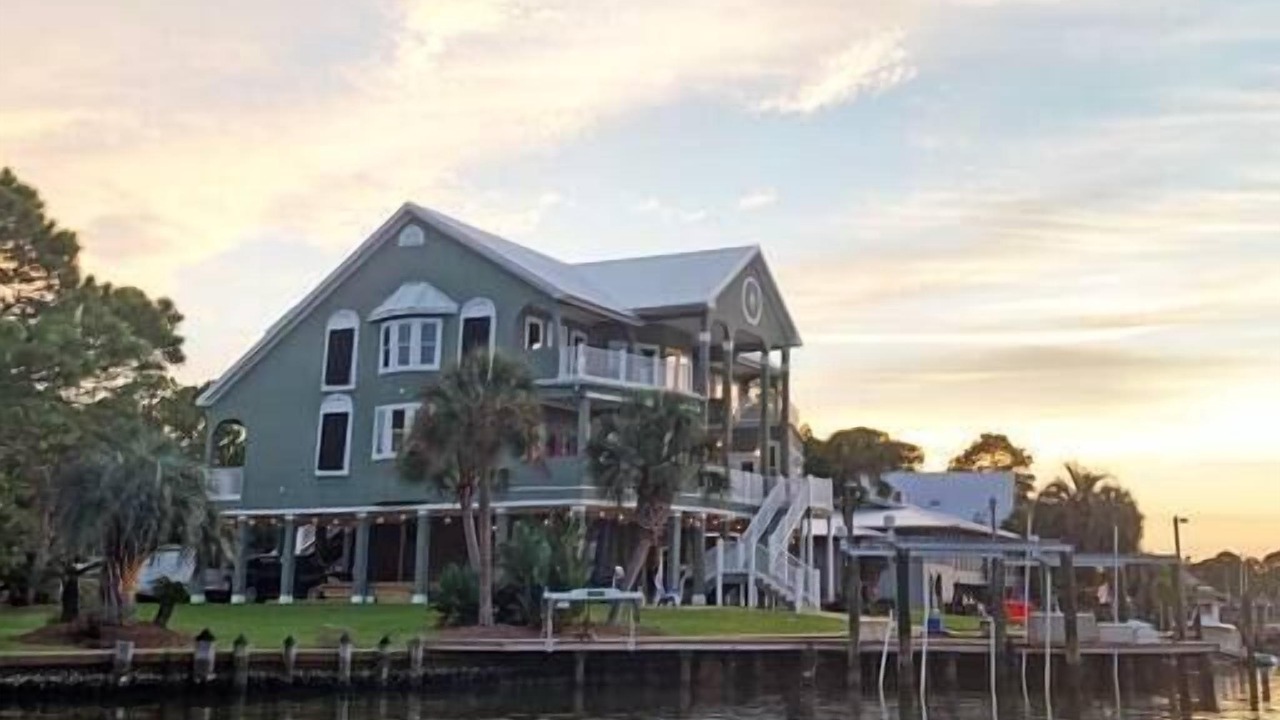 Photo of Others in Dauphin Island