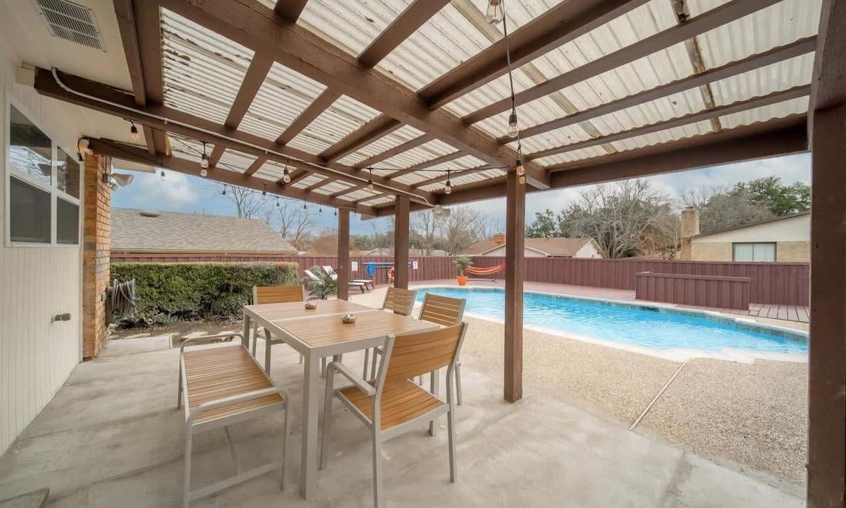 Photo of Outdoor in Garland