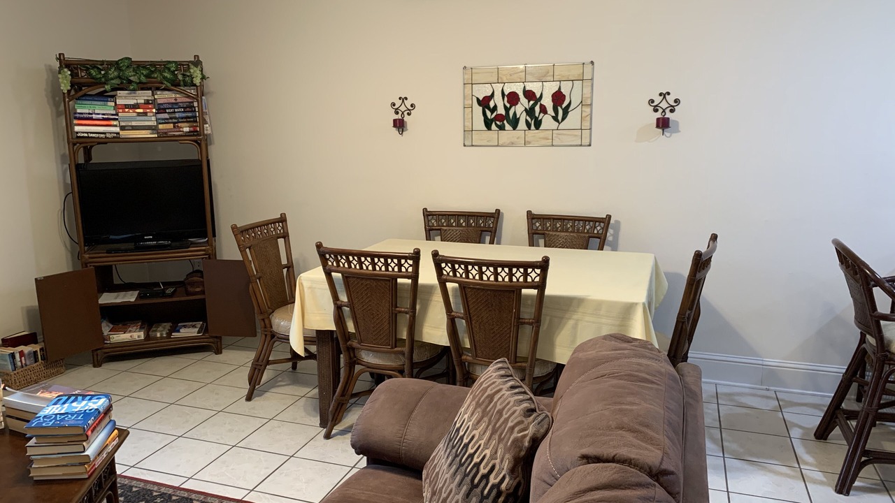 Photo of Livingroom in Port St. Joe