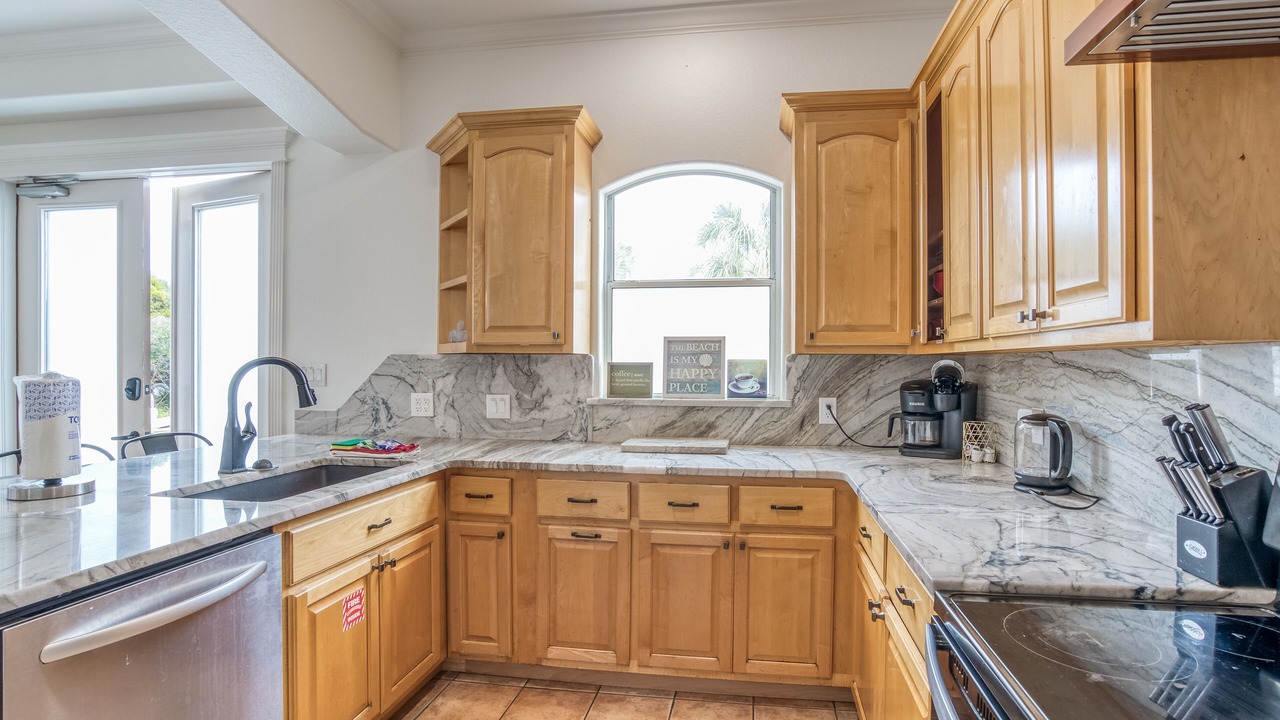 Photo of Kitchen in Emerald Waters Village