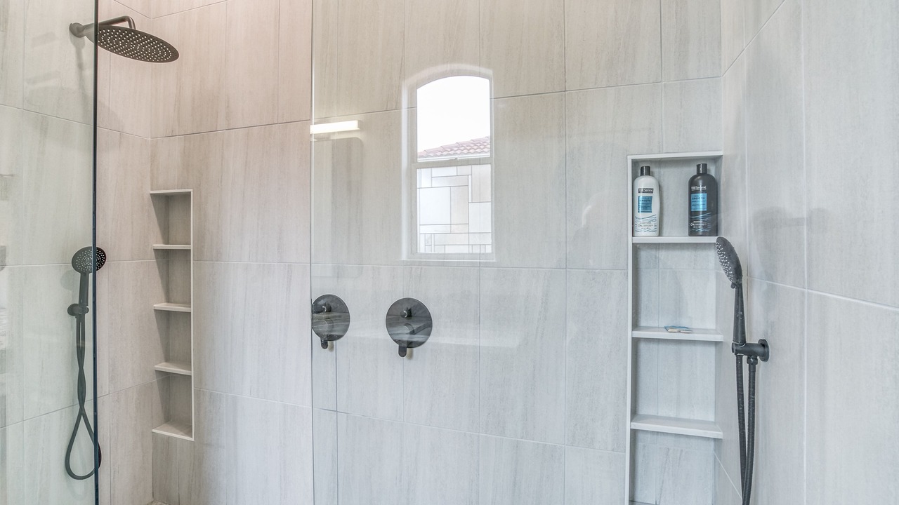 Photo of Bathroom in Emerald Waters Village
