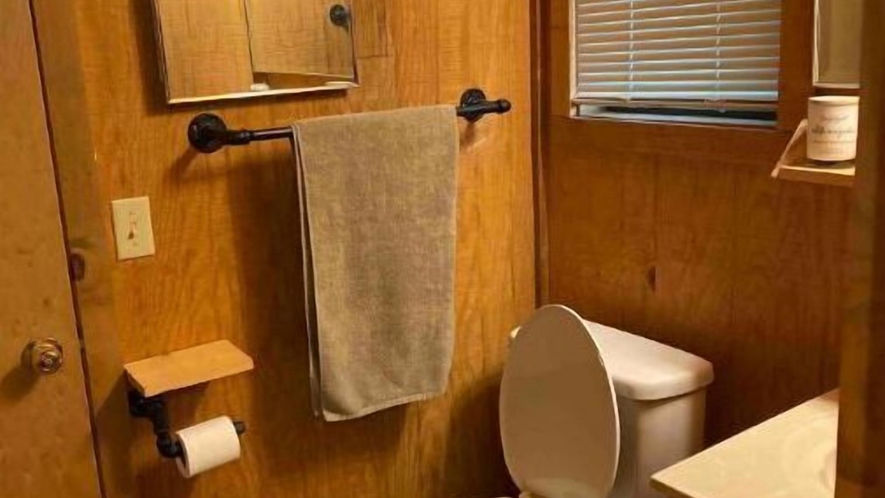 Photo of Bathroom in Oakland