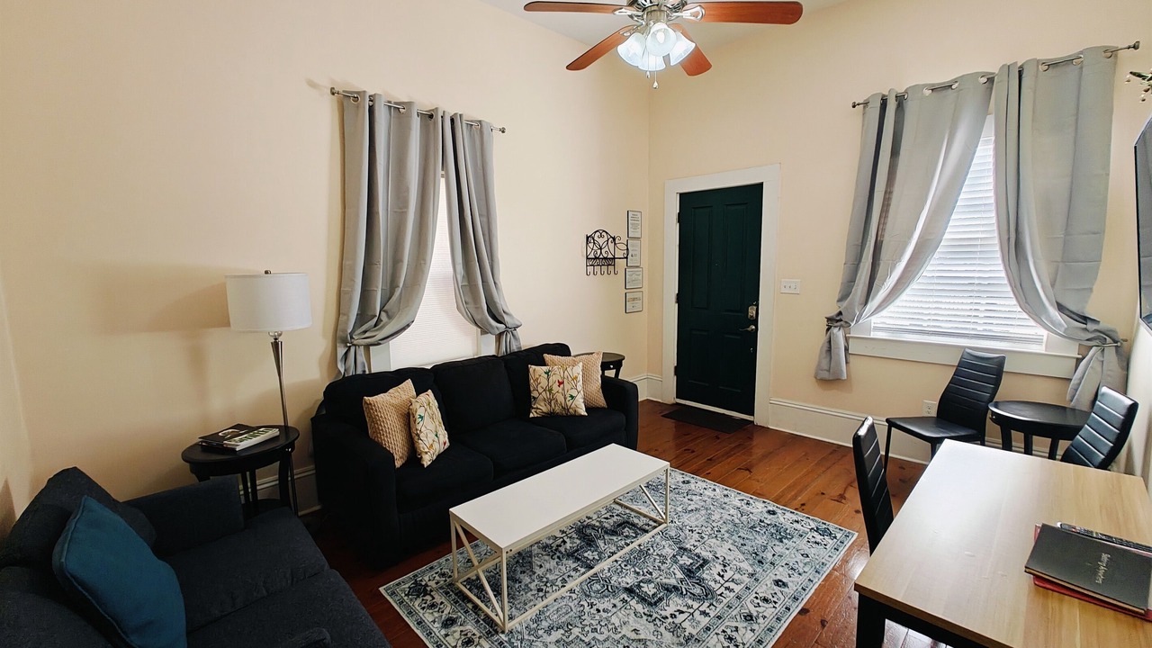 Photo of Bedroom in East Riverside