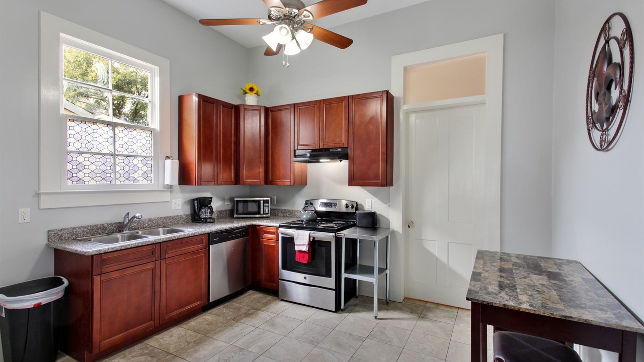 Photo of Kitchen in West Riverside