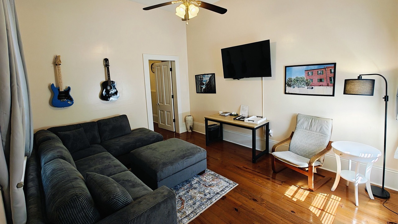 Photo of Bedroom in East Riverside